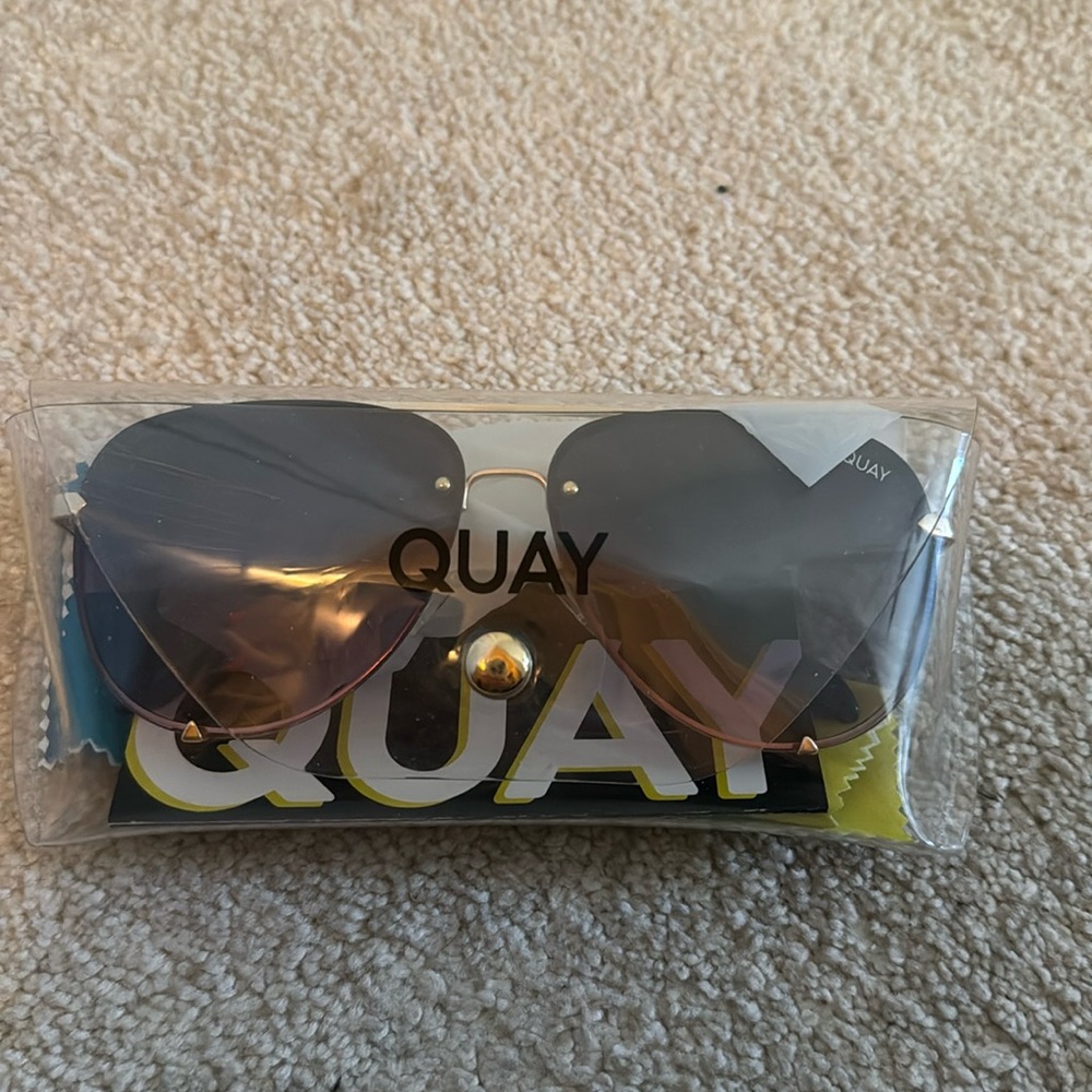 QUAY sunglasses